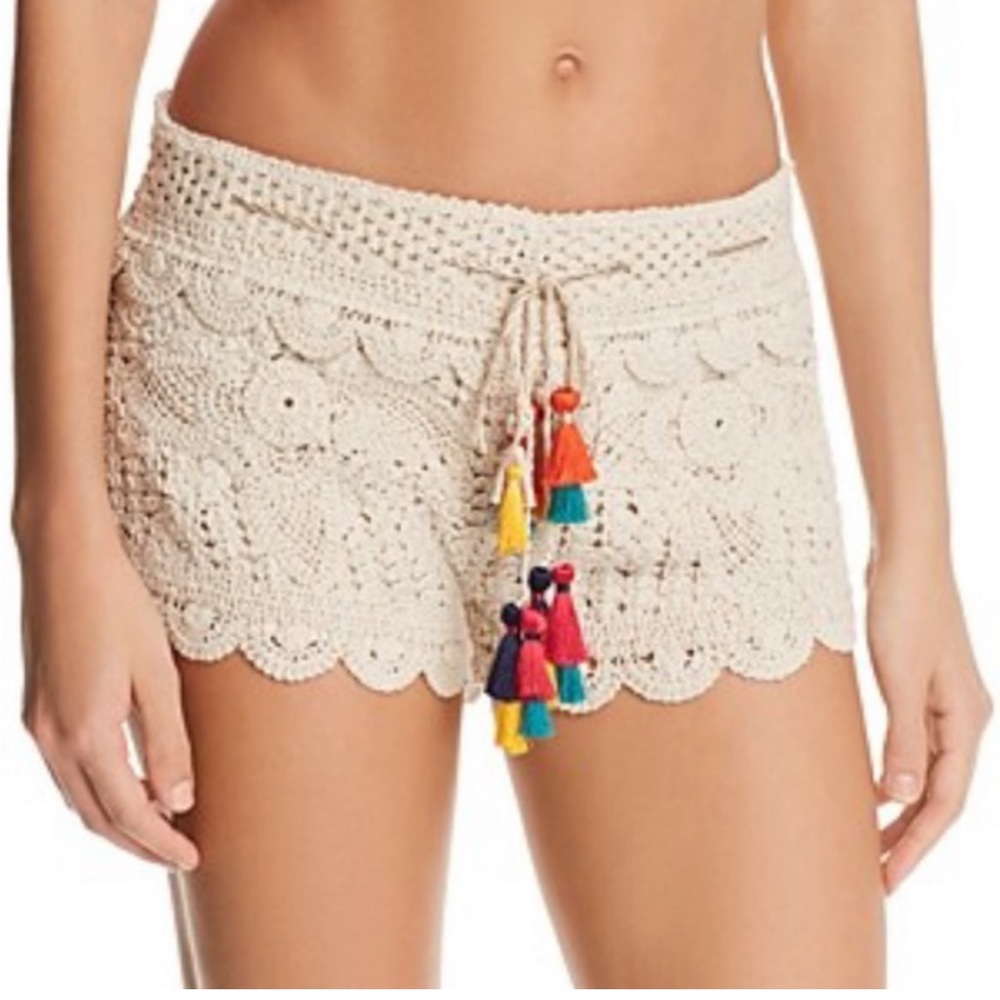 Surf Gypsy tassel crochet cover up shorts size large